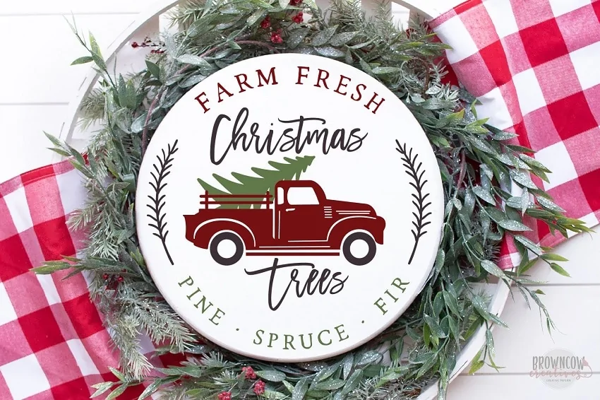 round christmas signs to sell using cricut machine