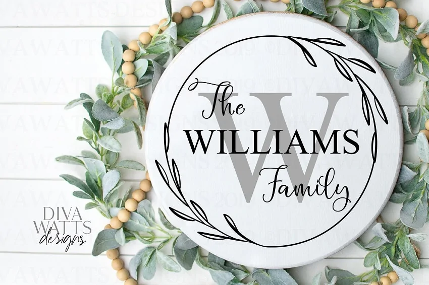 wreath family name sign design to make and sell with cricut