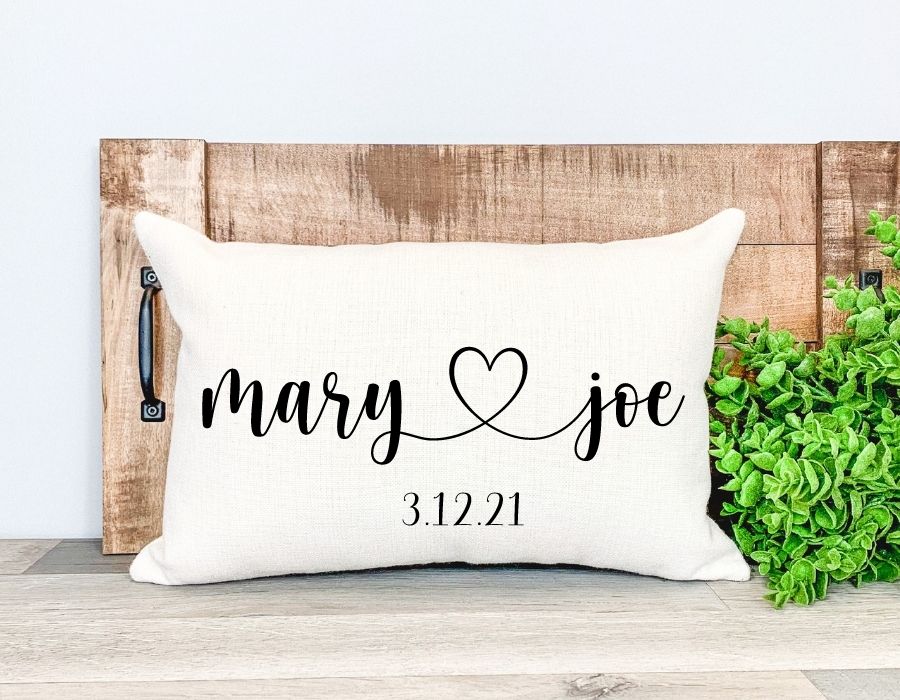 25+ Cricut Wedding Gift Ideas That Are Perfect for Every Couple