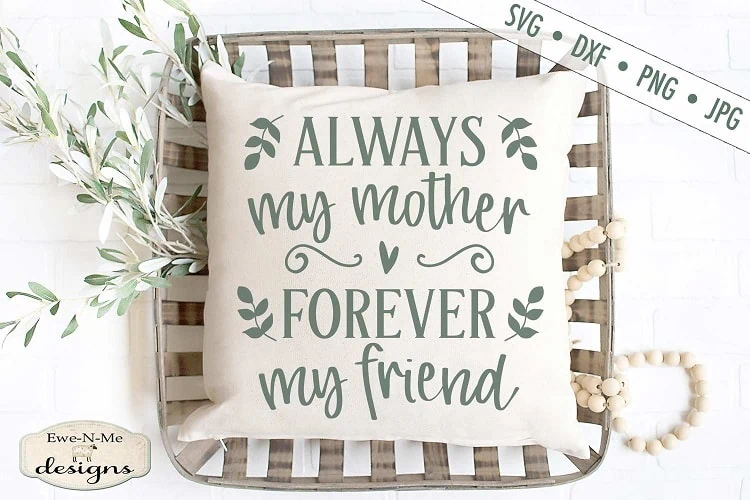 Farmhouse Style Pillow - stylish mother's day cricut idea